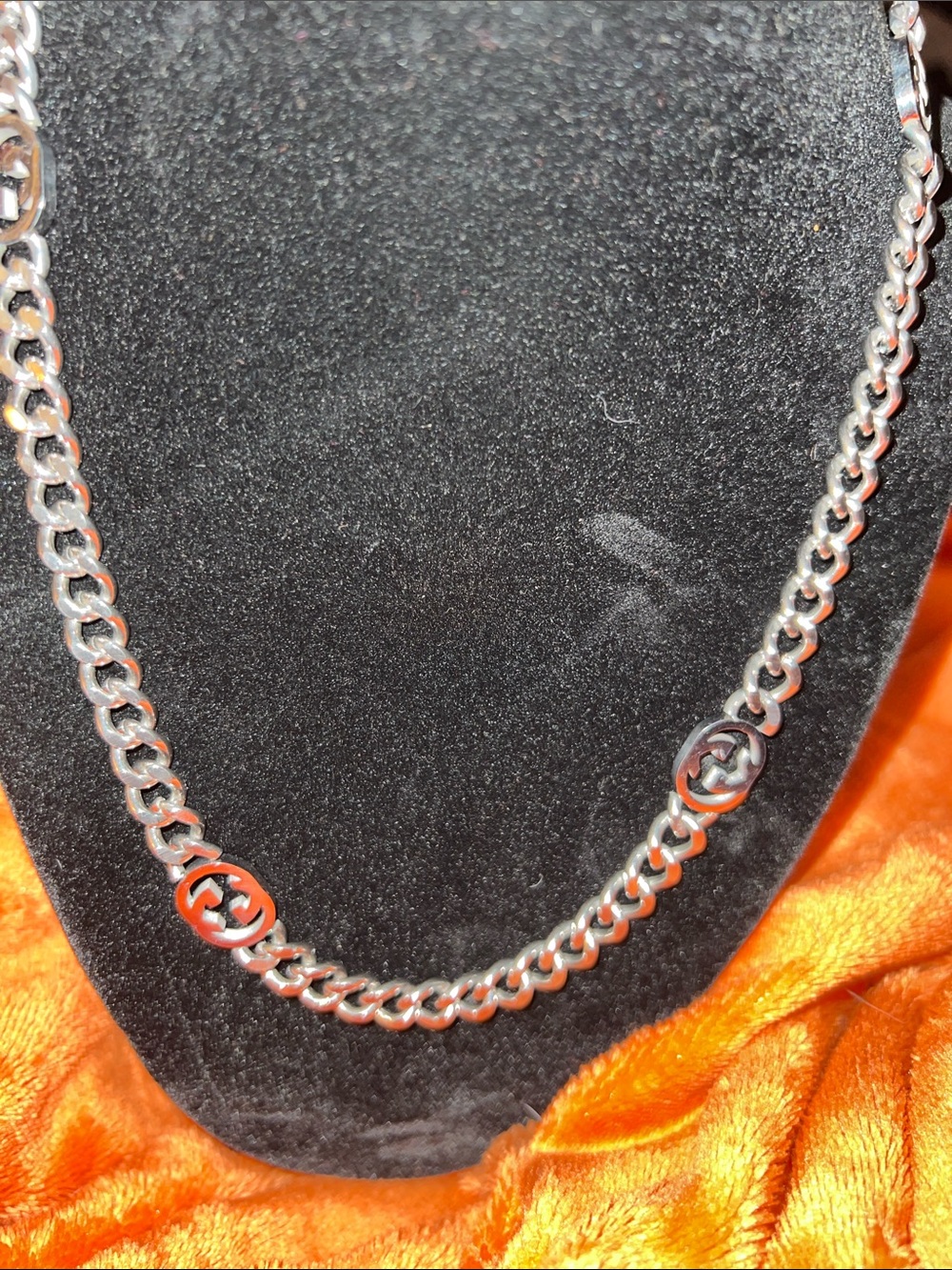 Polished Silver-Tone Chain Necklace with Interlocking Circle Accents
